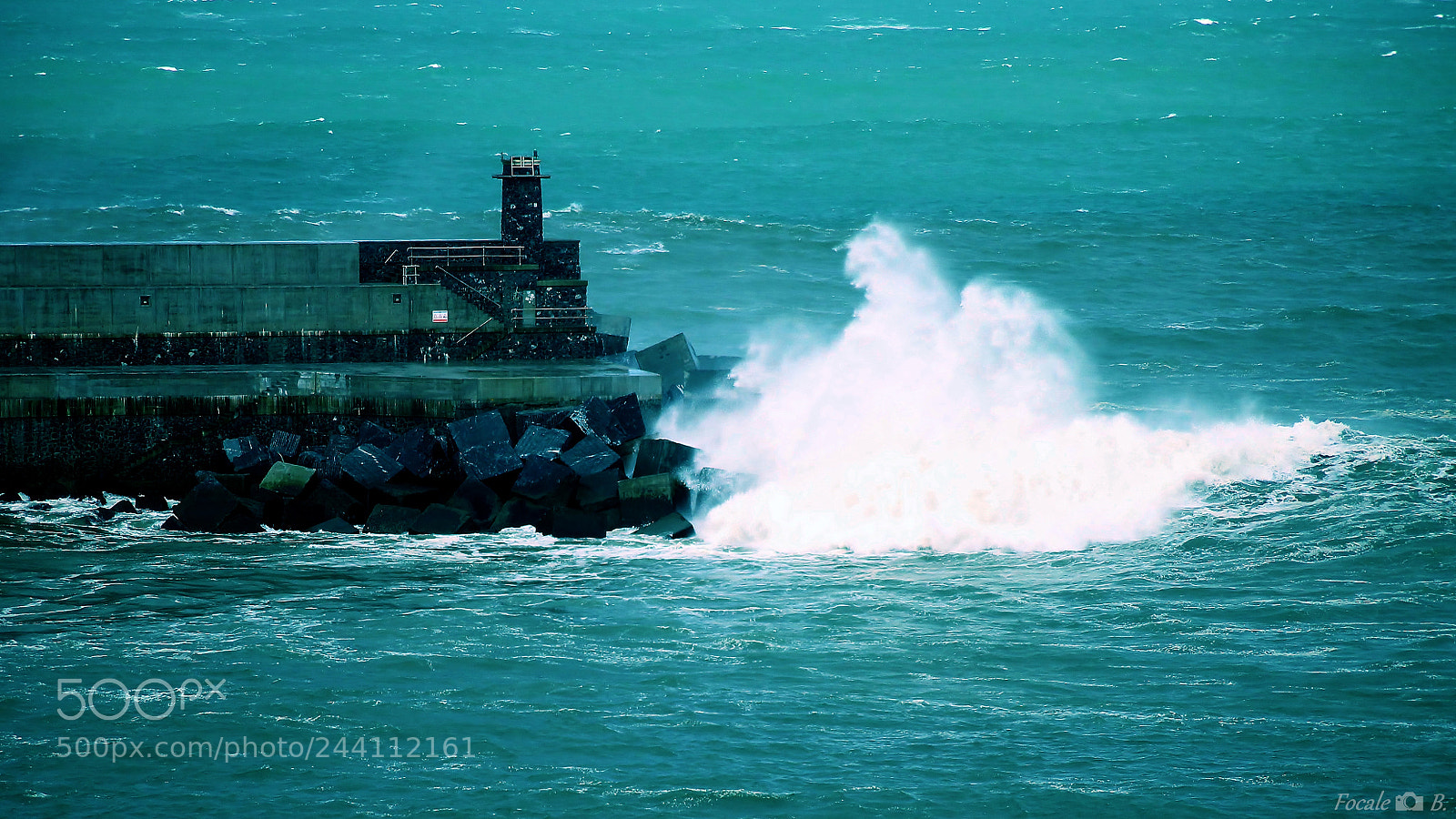 Canon EOS 1100D (EOS Rebel T3 / EOS Kiss X50) sample photo. Like a ship photography