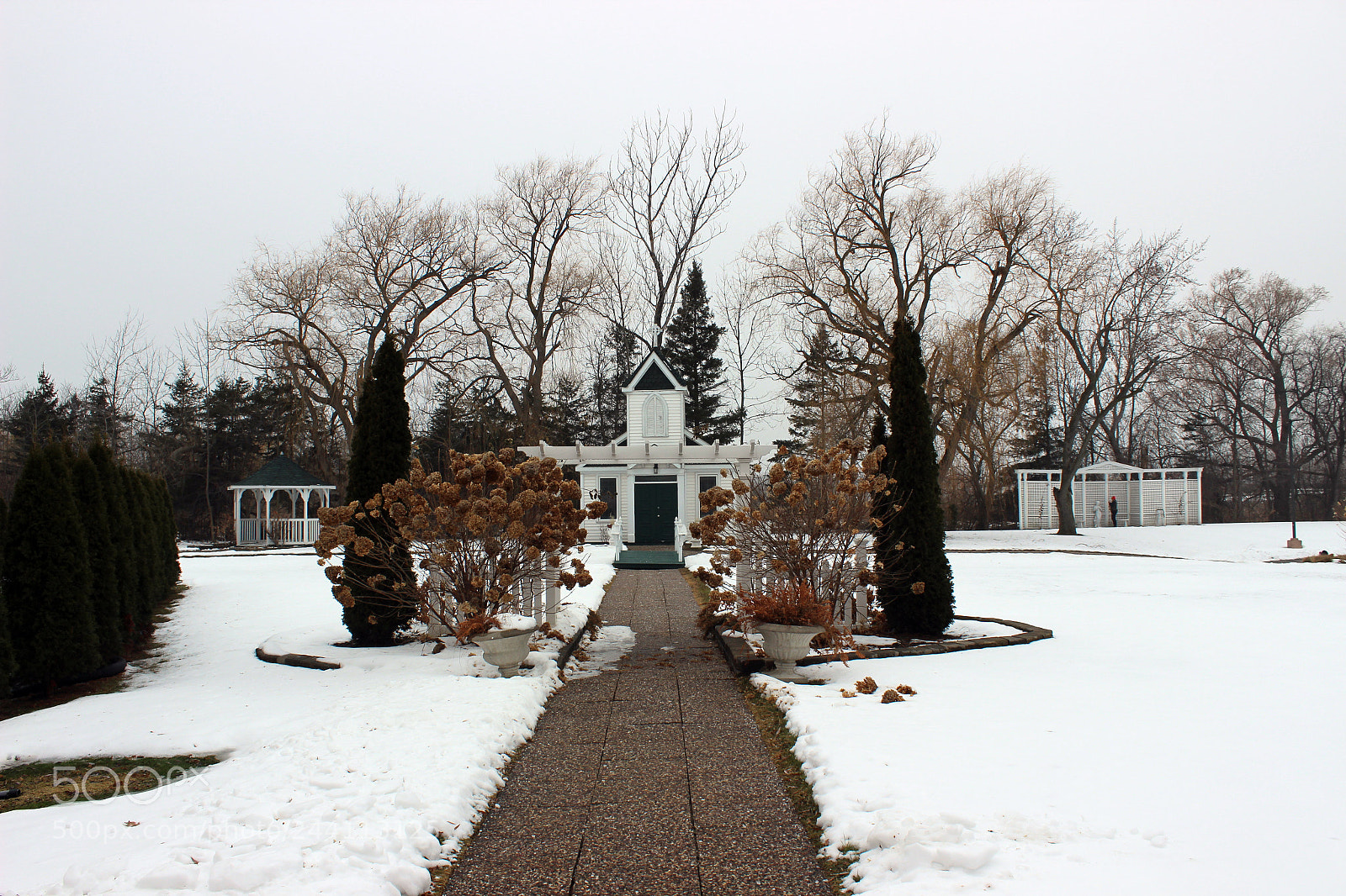 Canon EOS 600D (Rebel EOS T3i / EOS Kiss X5) sample photo. Heartland, little white chapel photography