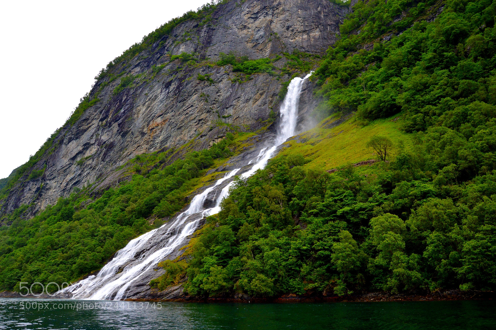 Nikon D3200 sample photo. The suitor, friaren, geirangerfjorden photography