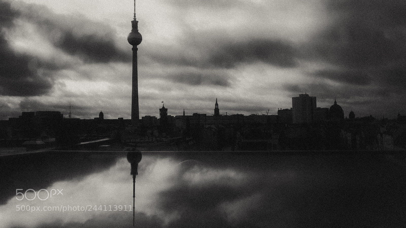 Fujifilm X-T20 sample photo. Reflected city berlin photography