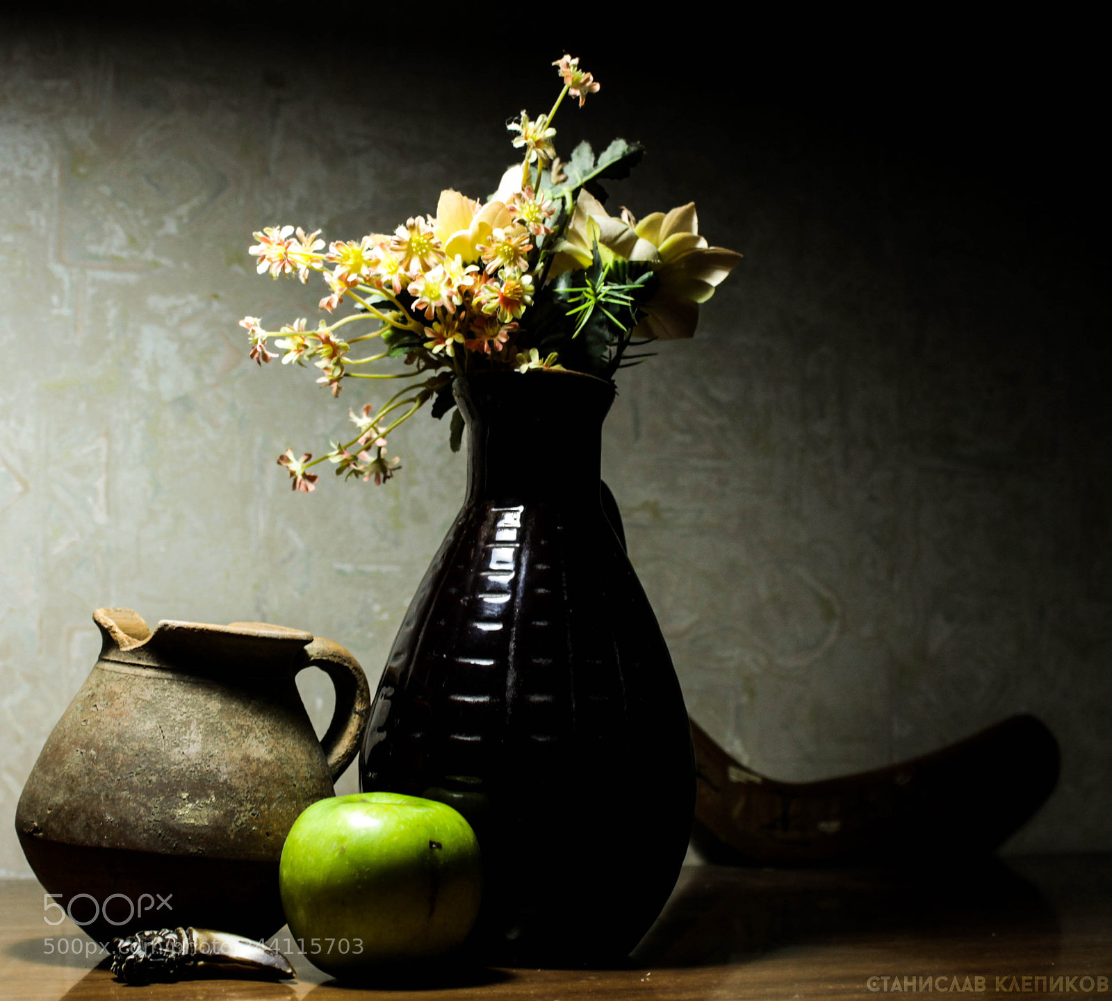 Canon EOS 1100D (EOS Rebel T3 / EOS Kiss X50) sample photo. Still life with jugs photography