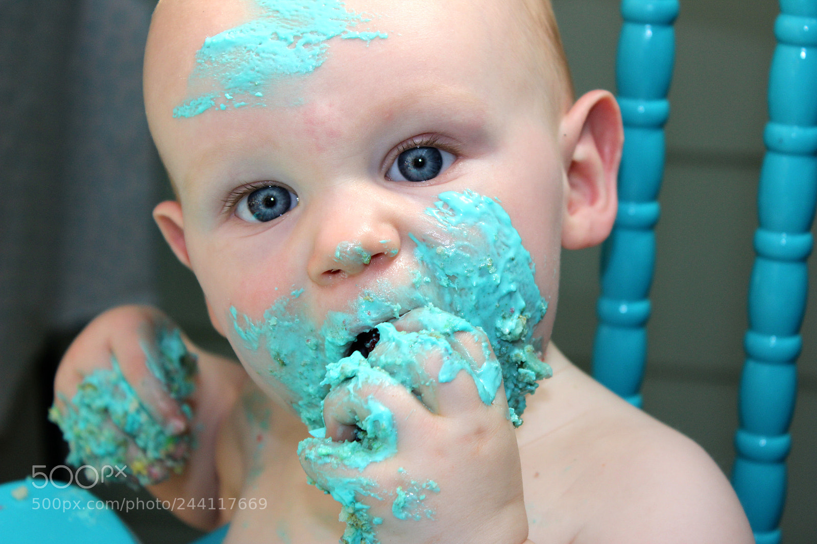 Canon EOS 600D (Rebel EOS T3i / EOS Kiss X5) sample photo. Got cake? photography