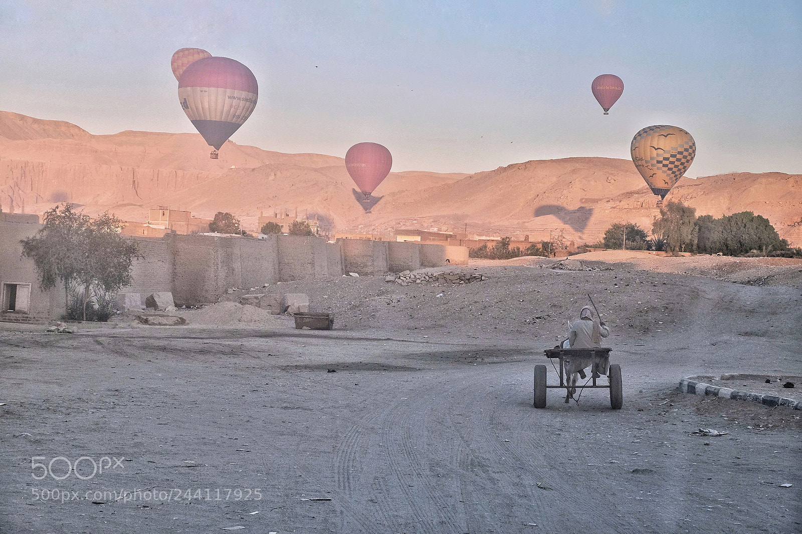 Fujifilm X-T1 sample photo. Hot air balloon photography