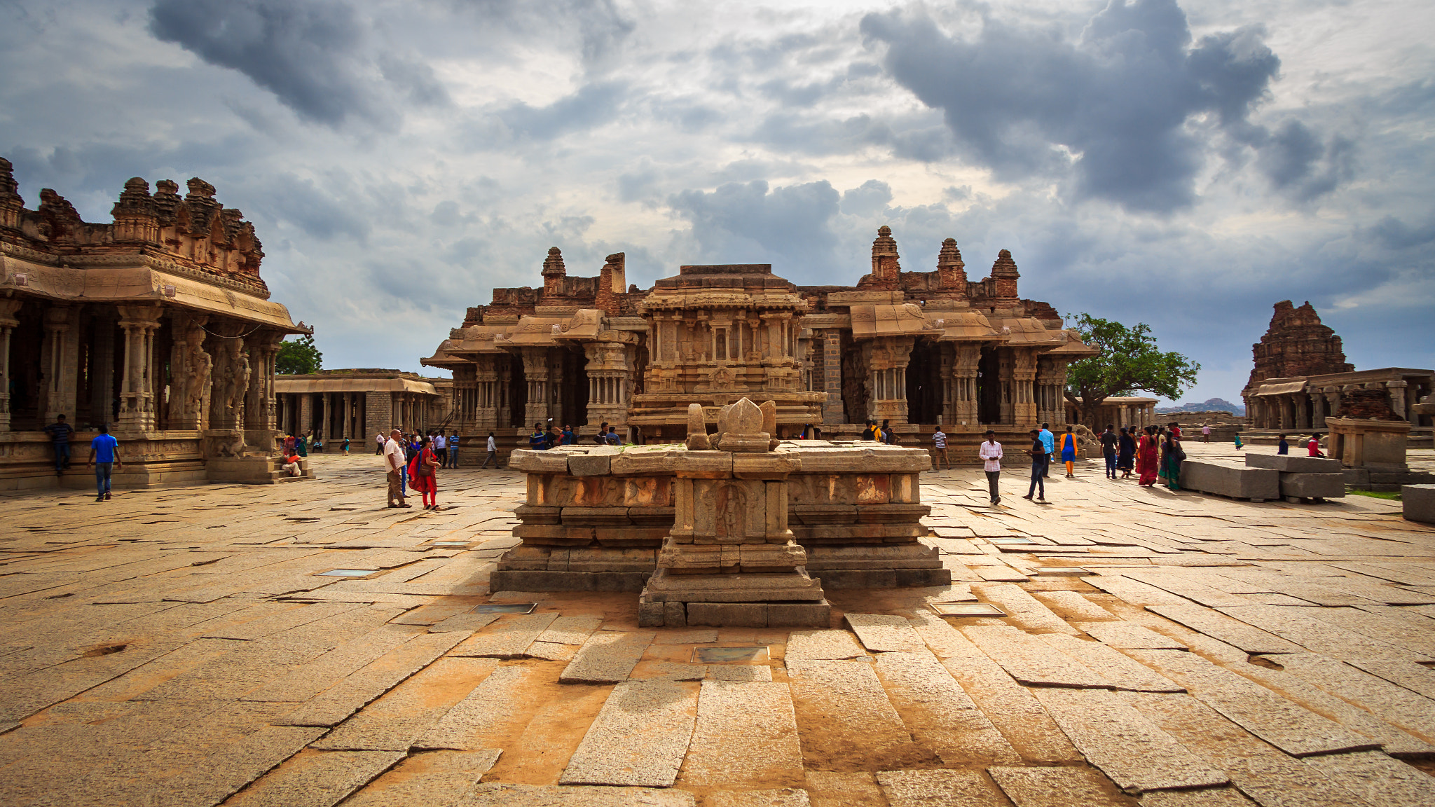 Vijayanagara architecture by Rajesh Reddy / 500px