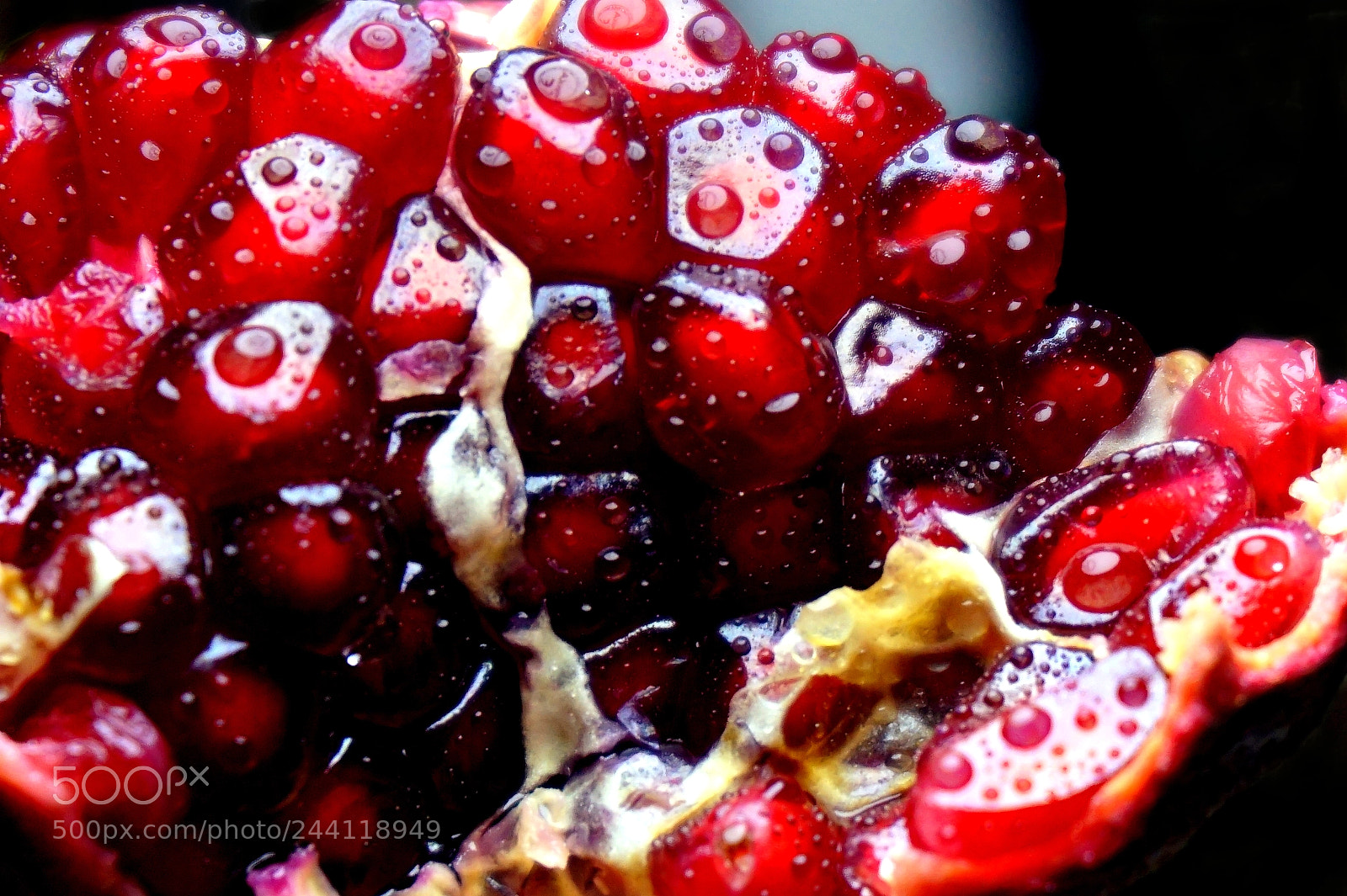 Sony Alpha a5000 (ILCE 5000) sample photo. Pomegranate grains! photography
