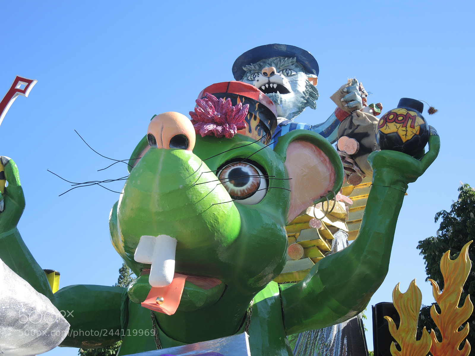 Nikon Coolpix P7700 sample photo. Carnaval de cholet photography
