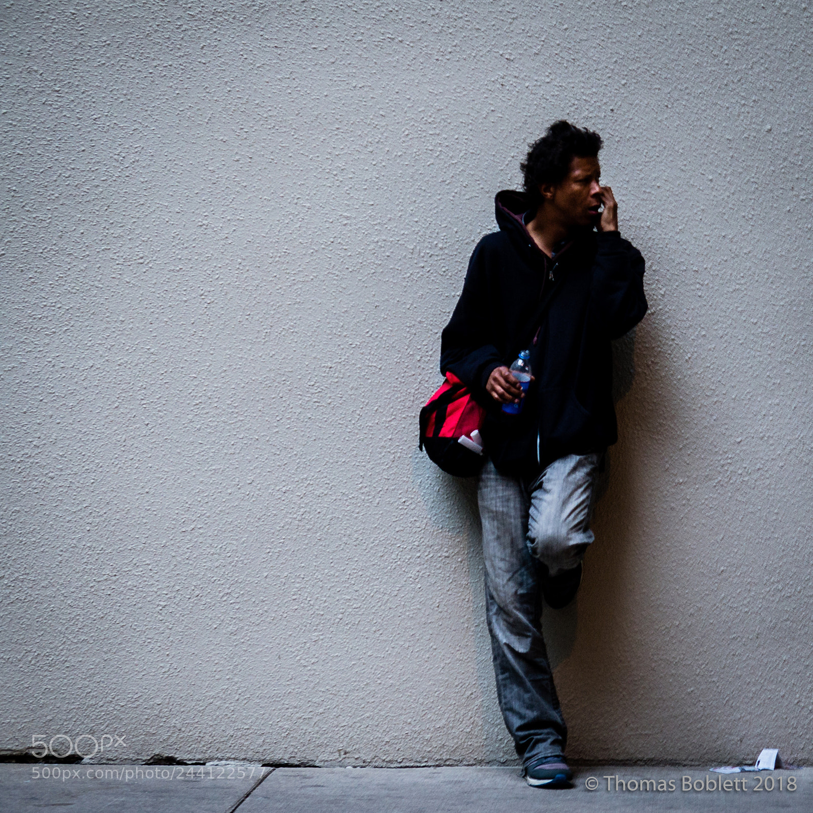 Canon PowerShot G16 sample photo. Man against the wall photography