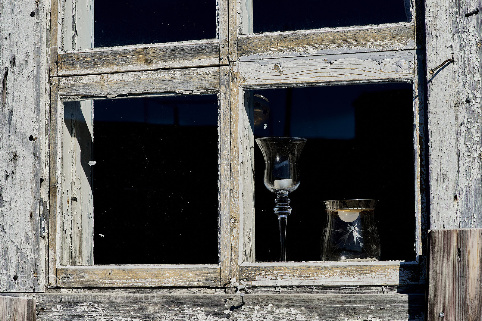 Sony Alpha DSLR-A850 sample photo. Weathered windowframe with vases photography
