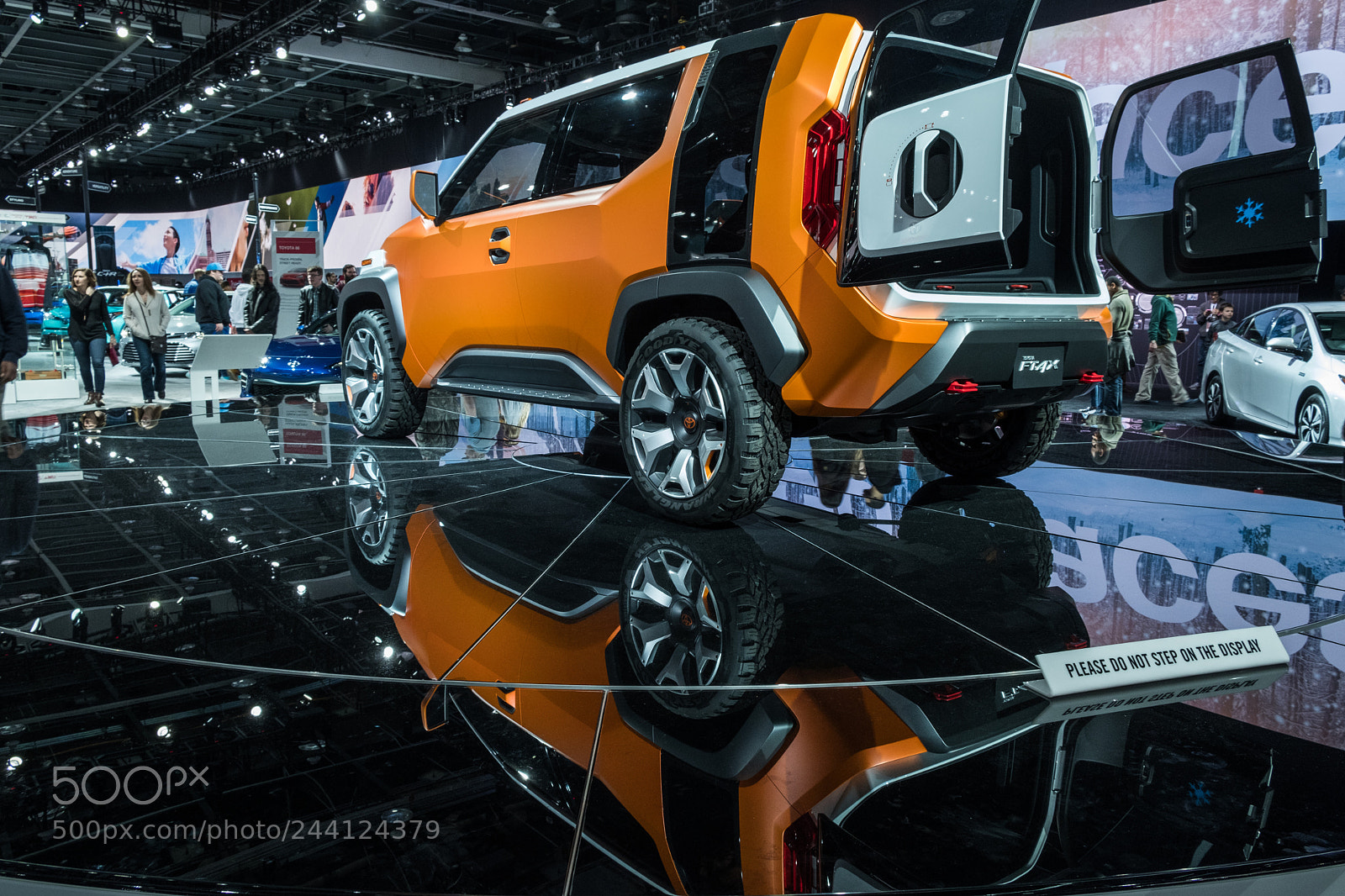 Fujifilm X-T2 sample photo. Toyota prototype suv photography