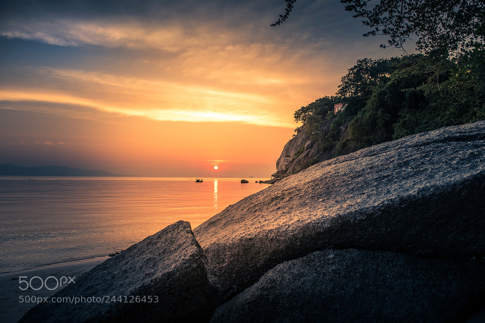 Nikon D810 sample photo. Behind the rocks photography