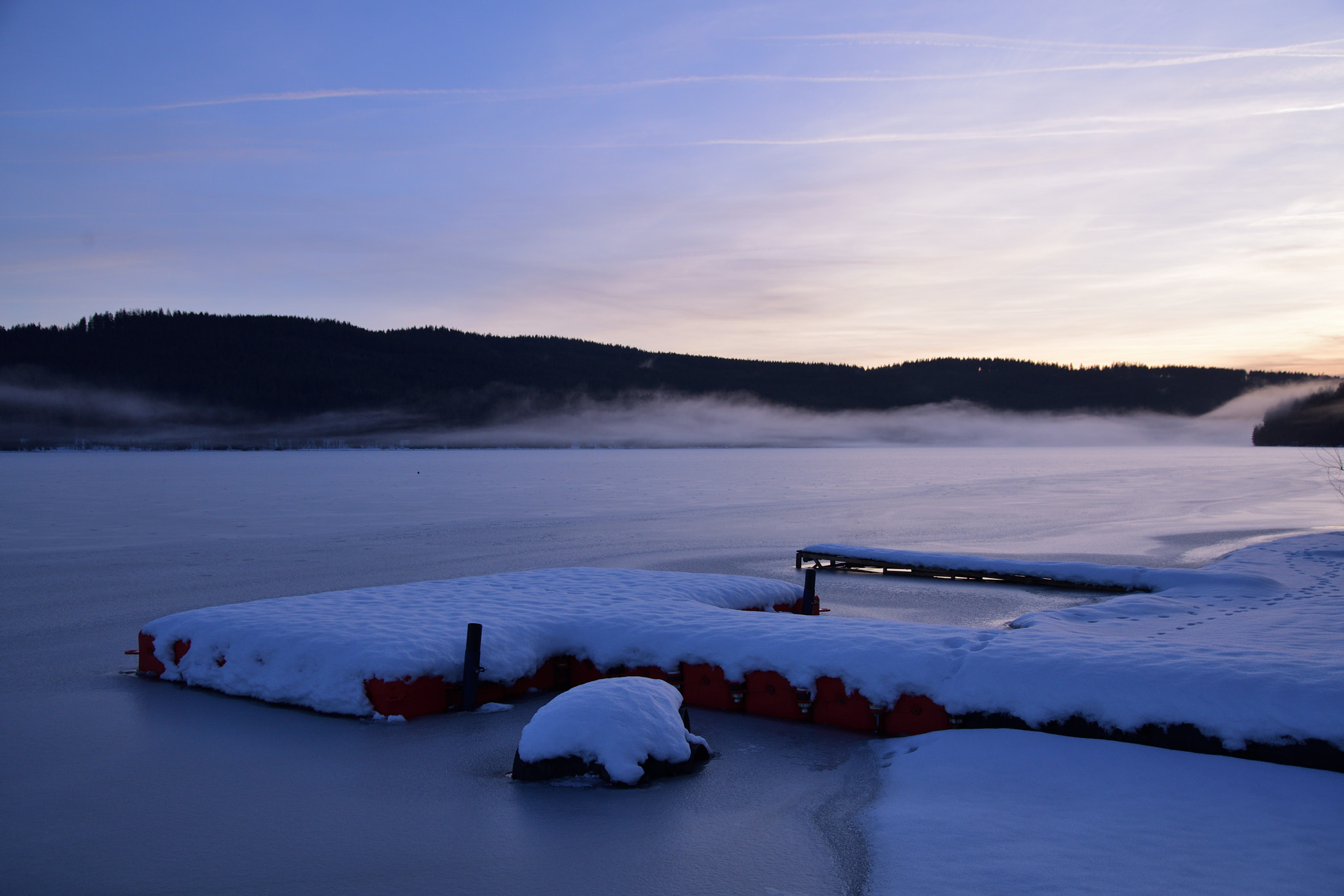 Nikon D850 + Sigma 24-105mm F4 DG OS HSM Art sample photo. Snowy pier photography