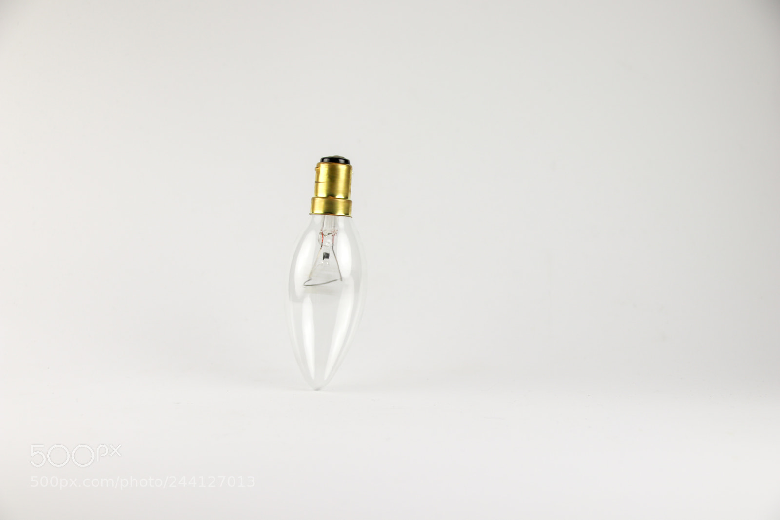 Canon EOS 77D (EOS 9000D / EOS 770D) sample photo. Light bulb photography