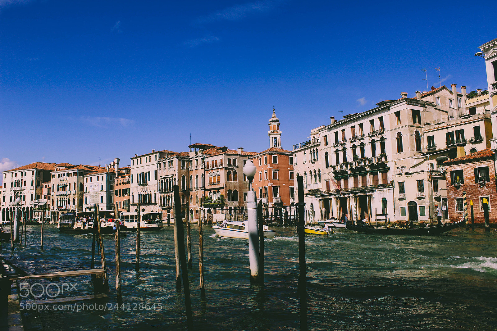 Canon EOS 1300D (EOS Rebel T6 / EOS Kiss X80) sample photo. Venice is eternity itself. photography