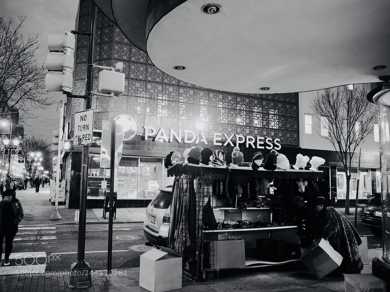 Olympus OM-D E-M10 II sample photo. Somewhere and market photography
