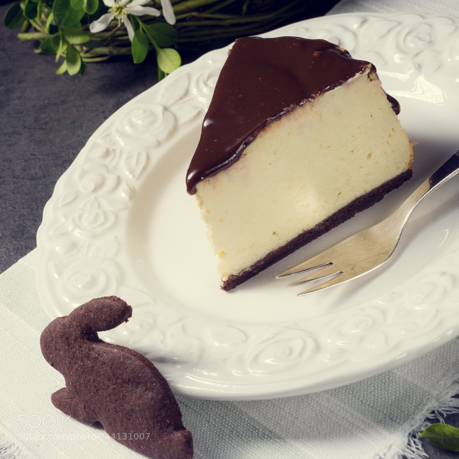 Nikon D810 sample photo. Spring cheese cake with photography