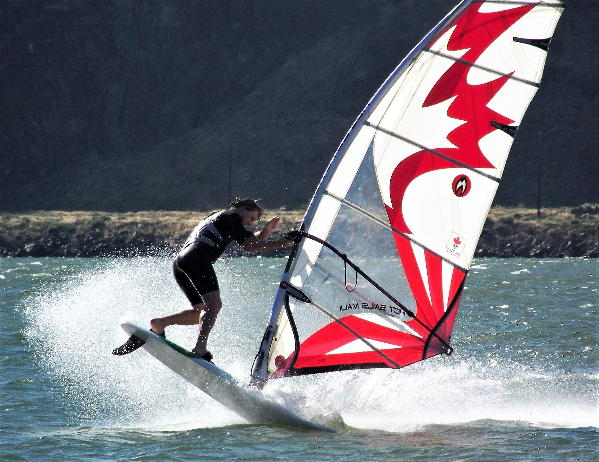 Kodak Z712 IS ZOOM DIGITAL CAMERA sample photo. Windsurfer photography