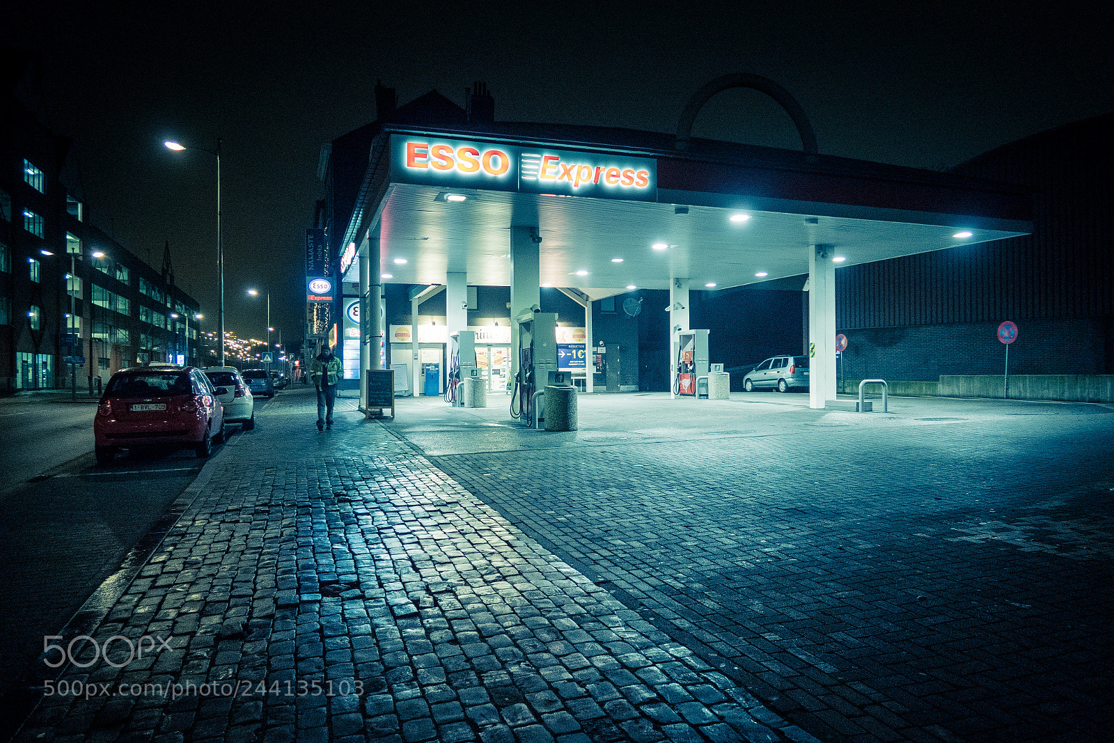 Canon PowerShot G7 X sample photo. Out of gas photography