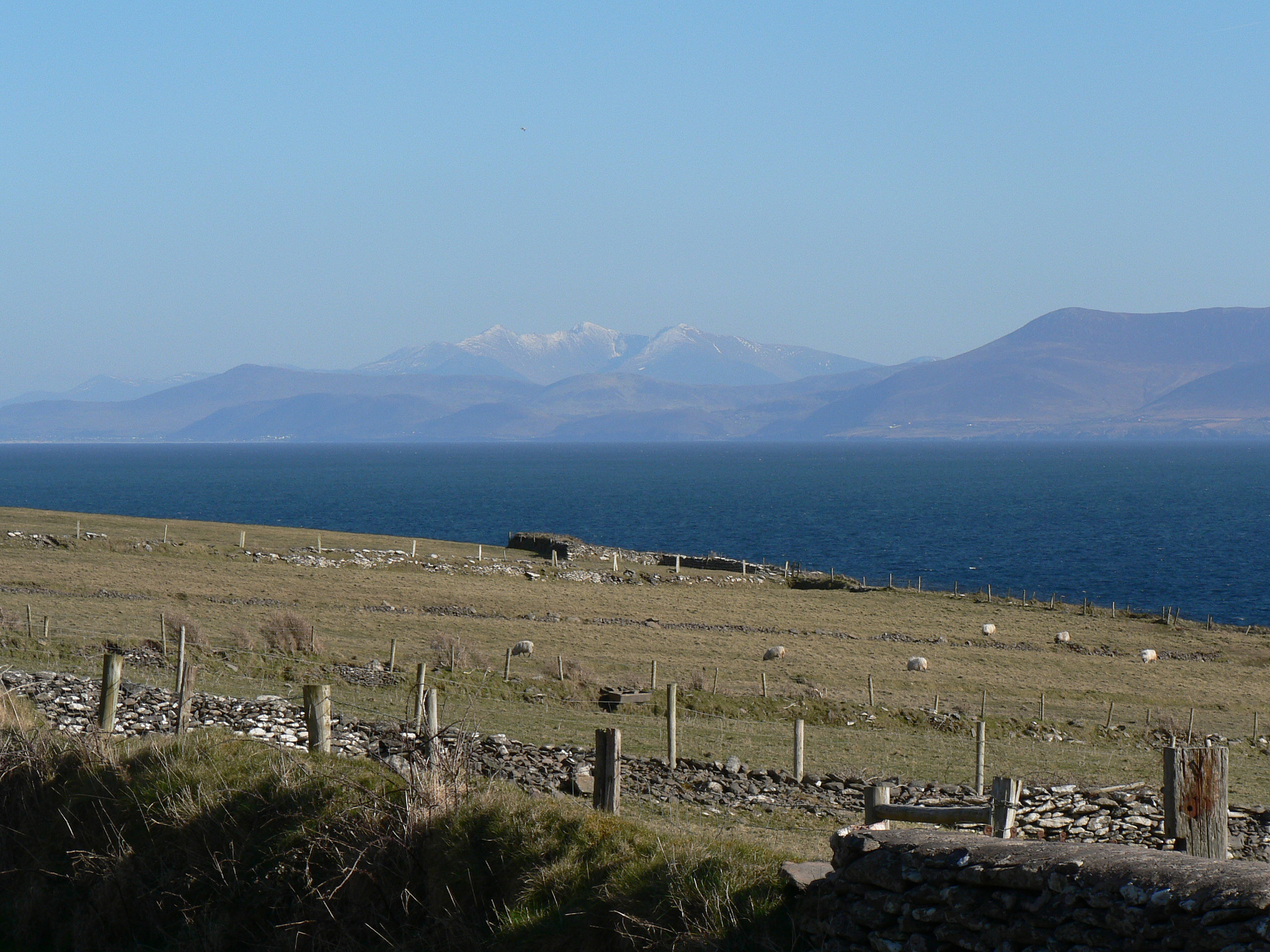 Panasonic DMC-FZ5 sample photo. Dingle peninsula ireland photography