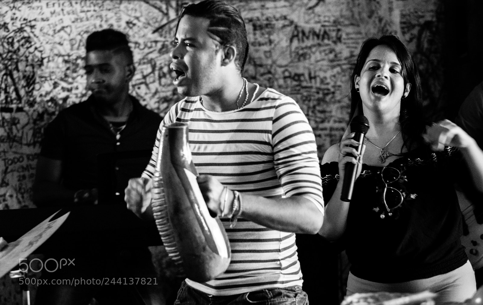 Fujifilm X-T2 sample photo. Singers photography