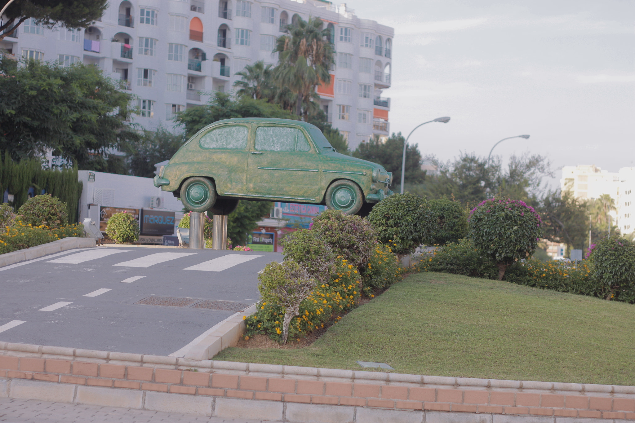 Canon EOS 500D (EOS Rebel T1i / EOS Kiss X3) + Canon EF 50mm f/1.8 sample photo. Spain 2015 photography