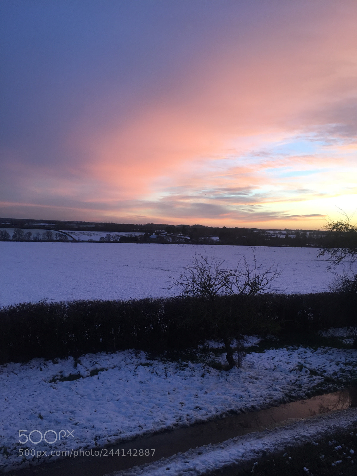 Apple iPhone 6 sample photo. Winter 2017/8. snow over oundle. photography