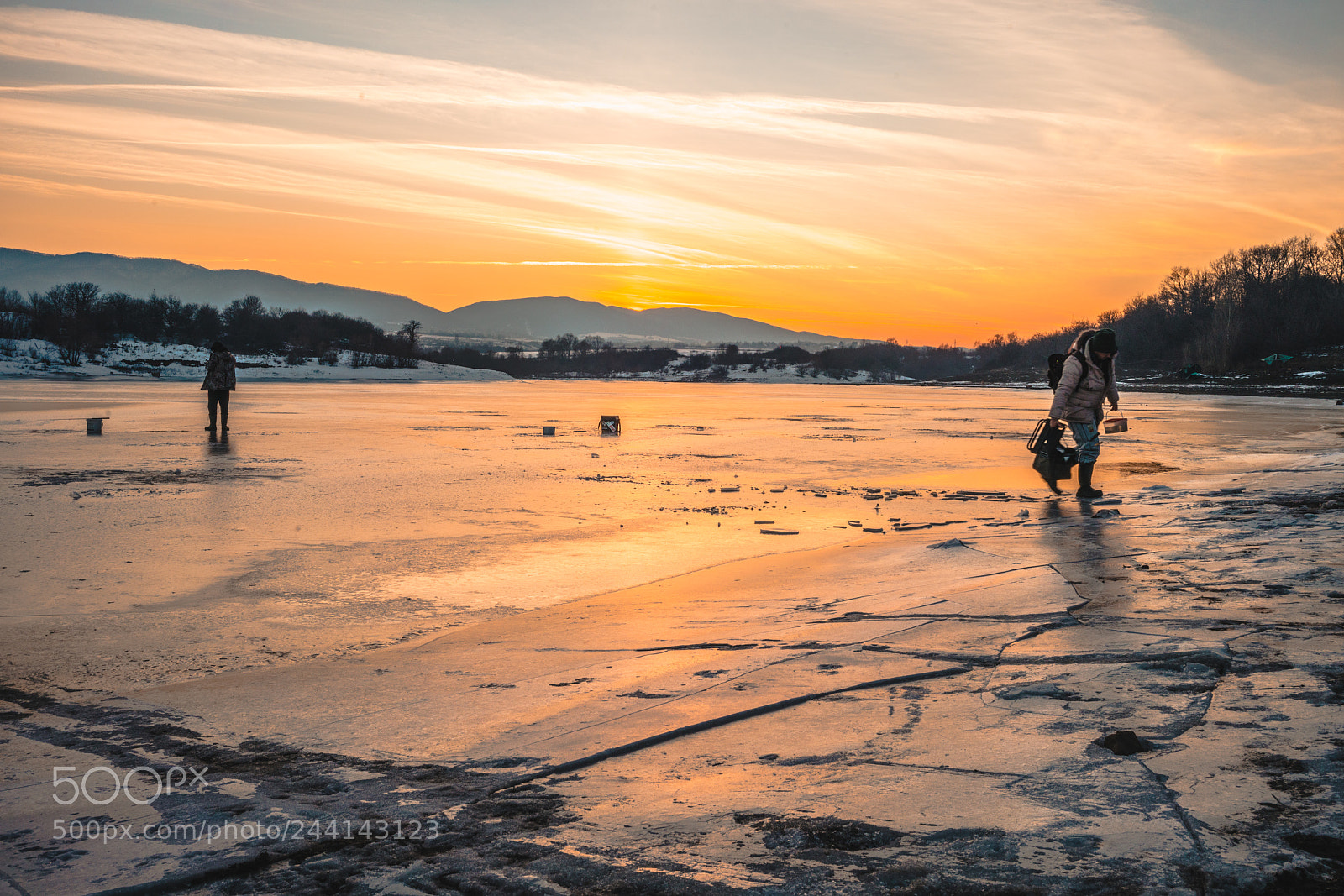 Sony a7R II sample photo. Frozen lake photography