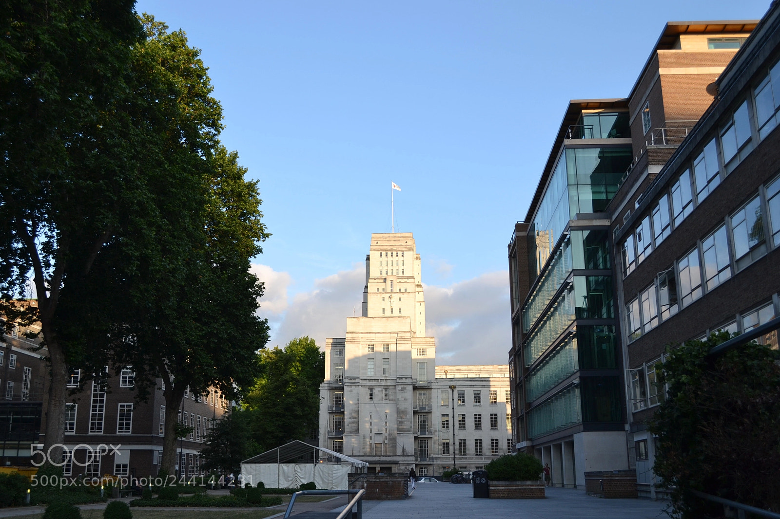 Nikon D3100 sample photo. The university of london photography