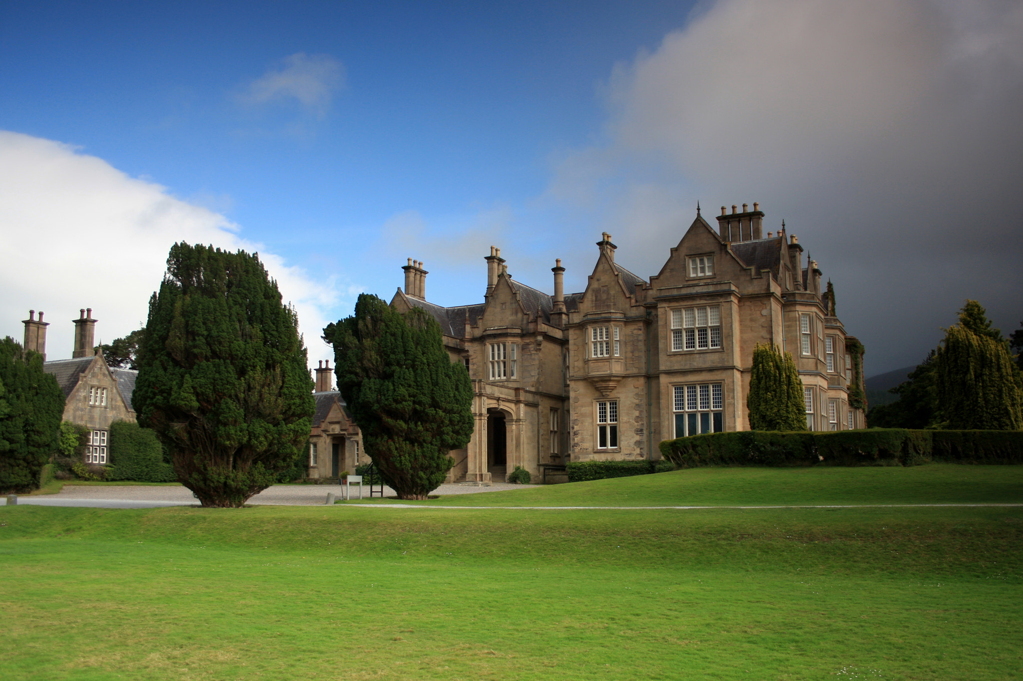 Canon EF-S 18-55mm F3.5-5.6 II sample photo. Castle, kerry, ireland photography