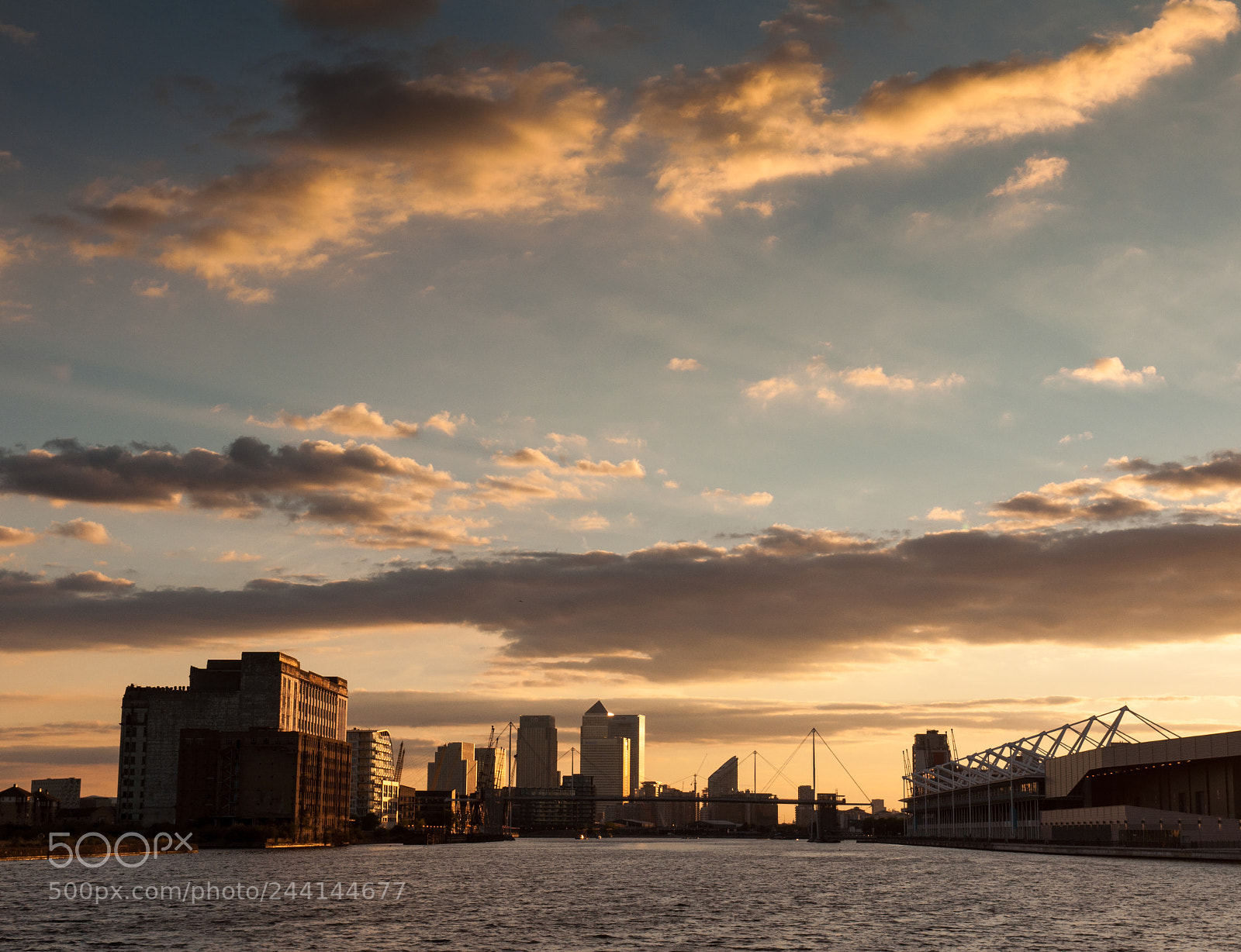 Nikon D90 sample photo. Royal docks sunset photography