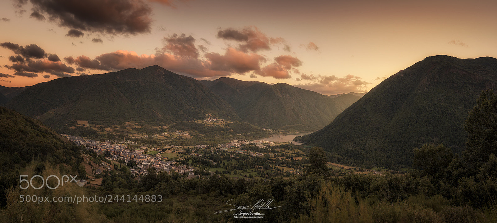 Nikon D7200 sample photo. El valle photography