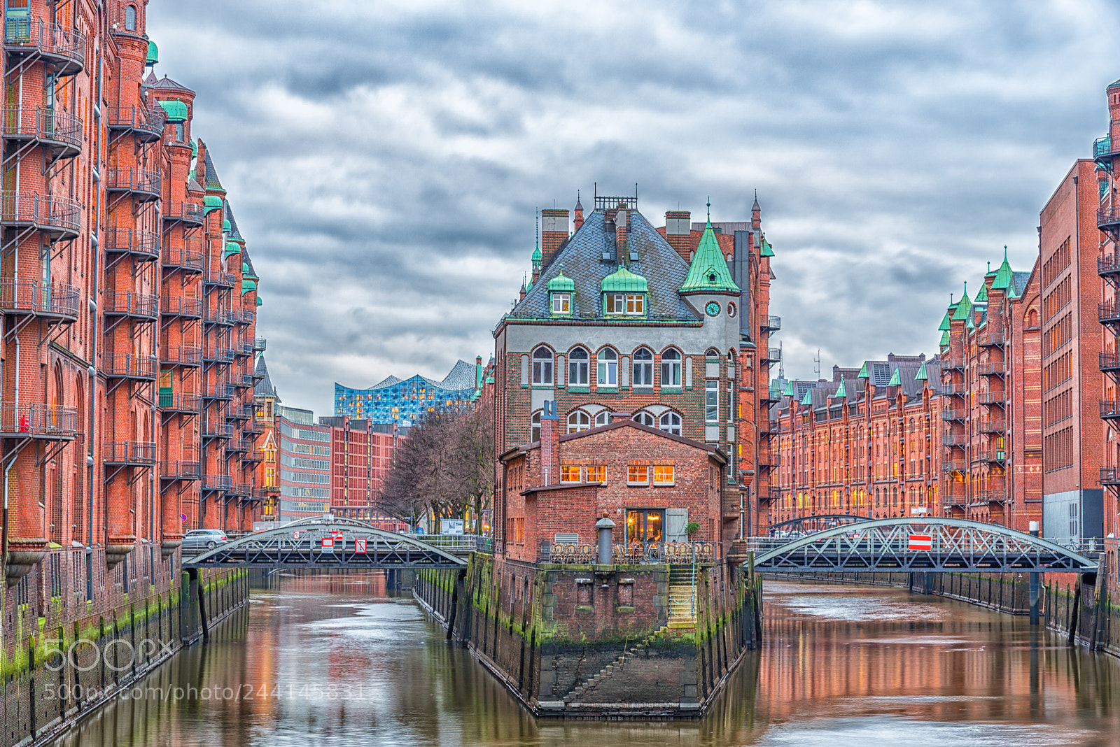 Nikon D800 sample photo. Rotes schloss mit gr photography