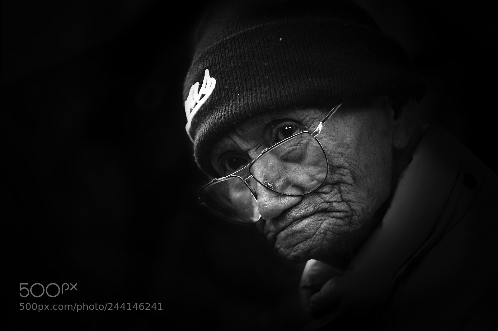 Fujifilm X-T1 sample photo. Old man photography
