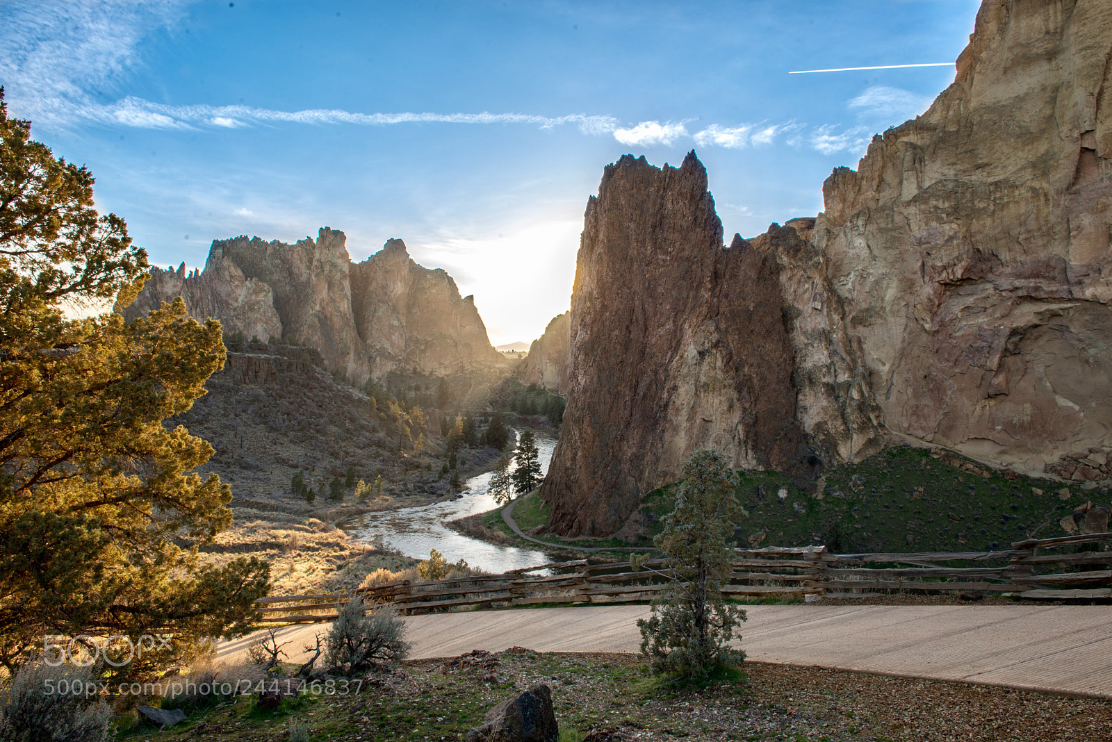 Nikon D610 sample photo. Smith rock oregon photography
