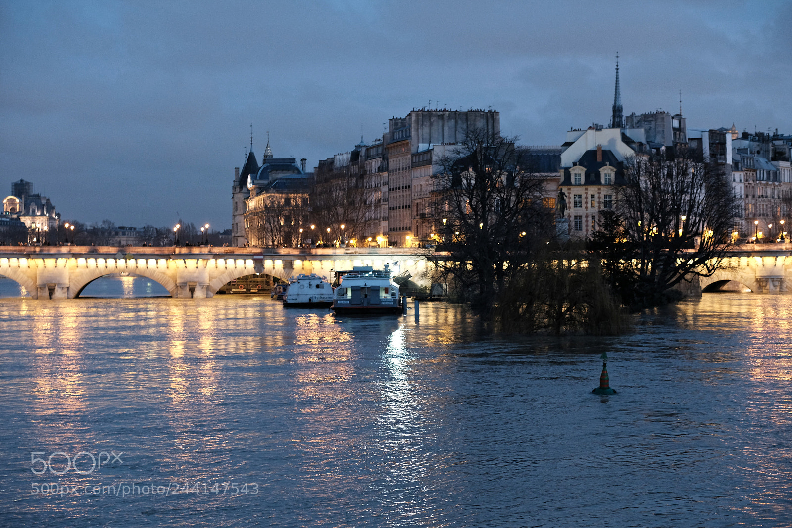 Fujifilm X-T2 sample photo. Parisdxo photography