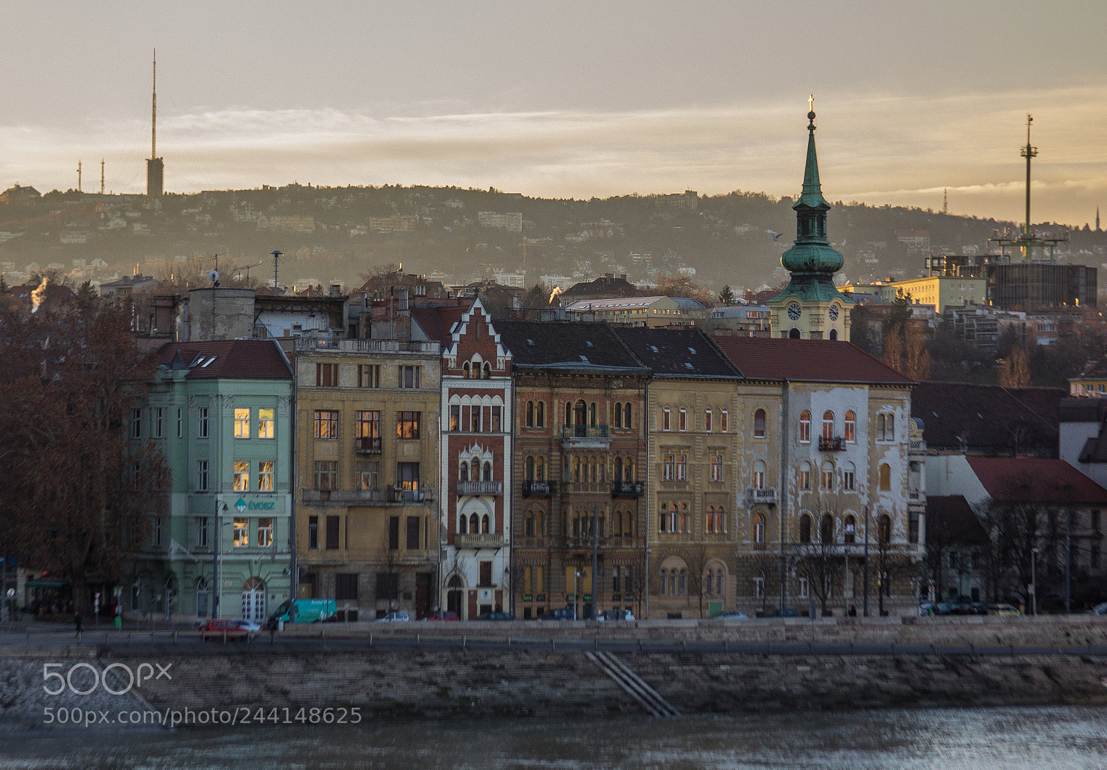 Canon EOS 60D sample photo. Houses on the danube photography