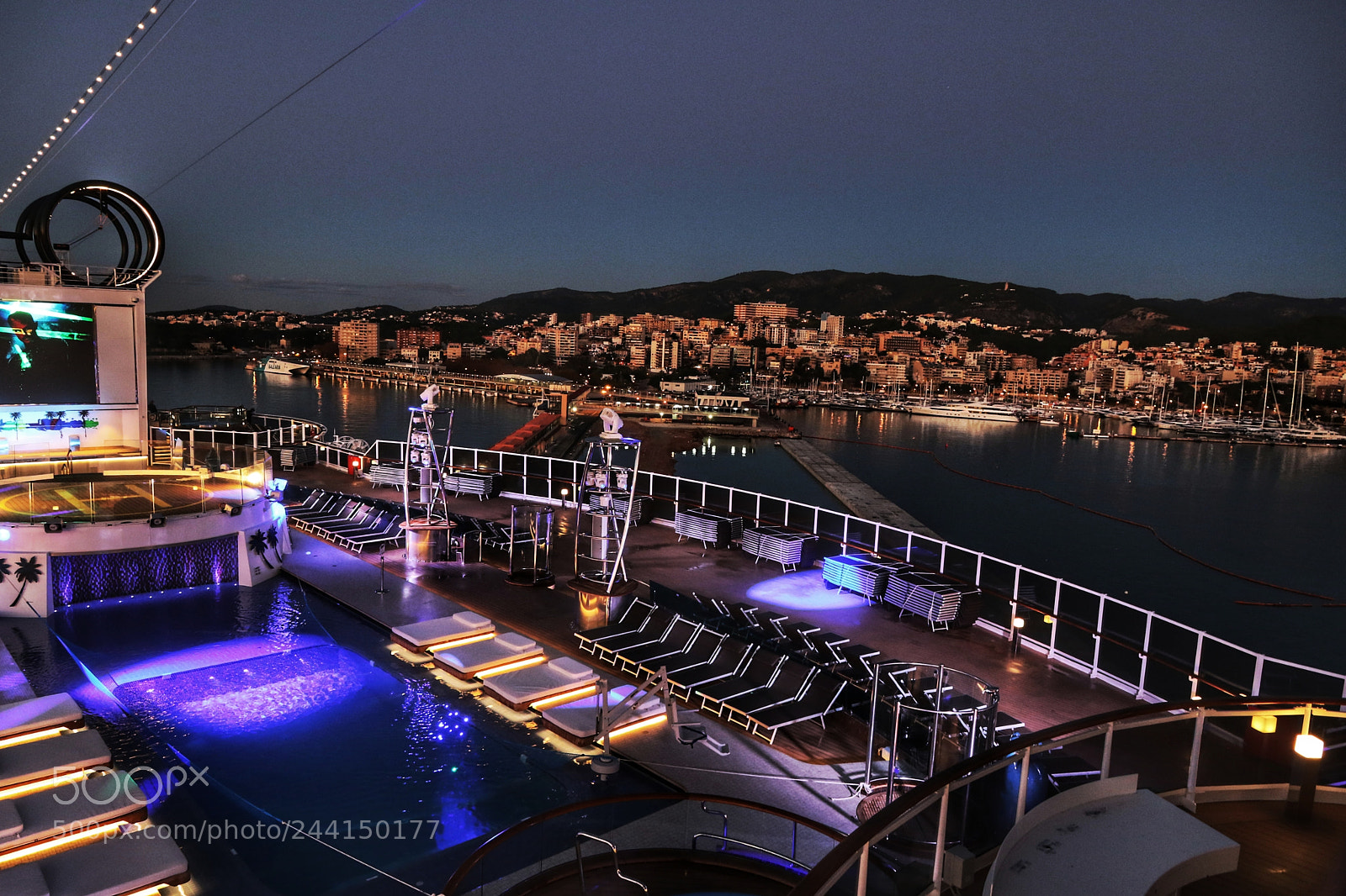 Canon EOS 7D Mark II sample photo. Twilight at palma de photography