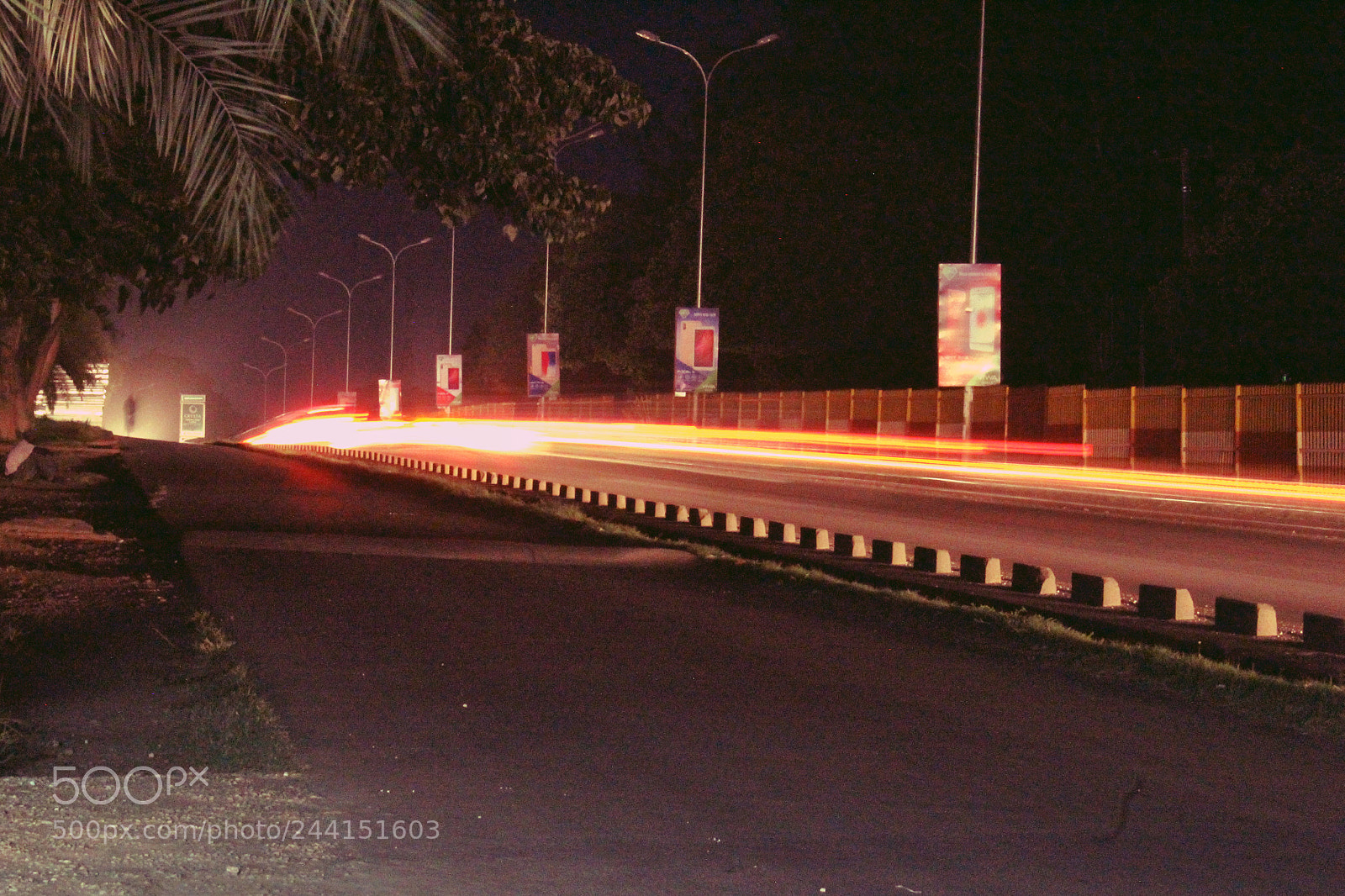 Canon EOS 1300D (EOS Rebel T6 / EOS Kiss X80) sample photo. A lusaka road by photography