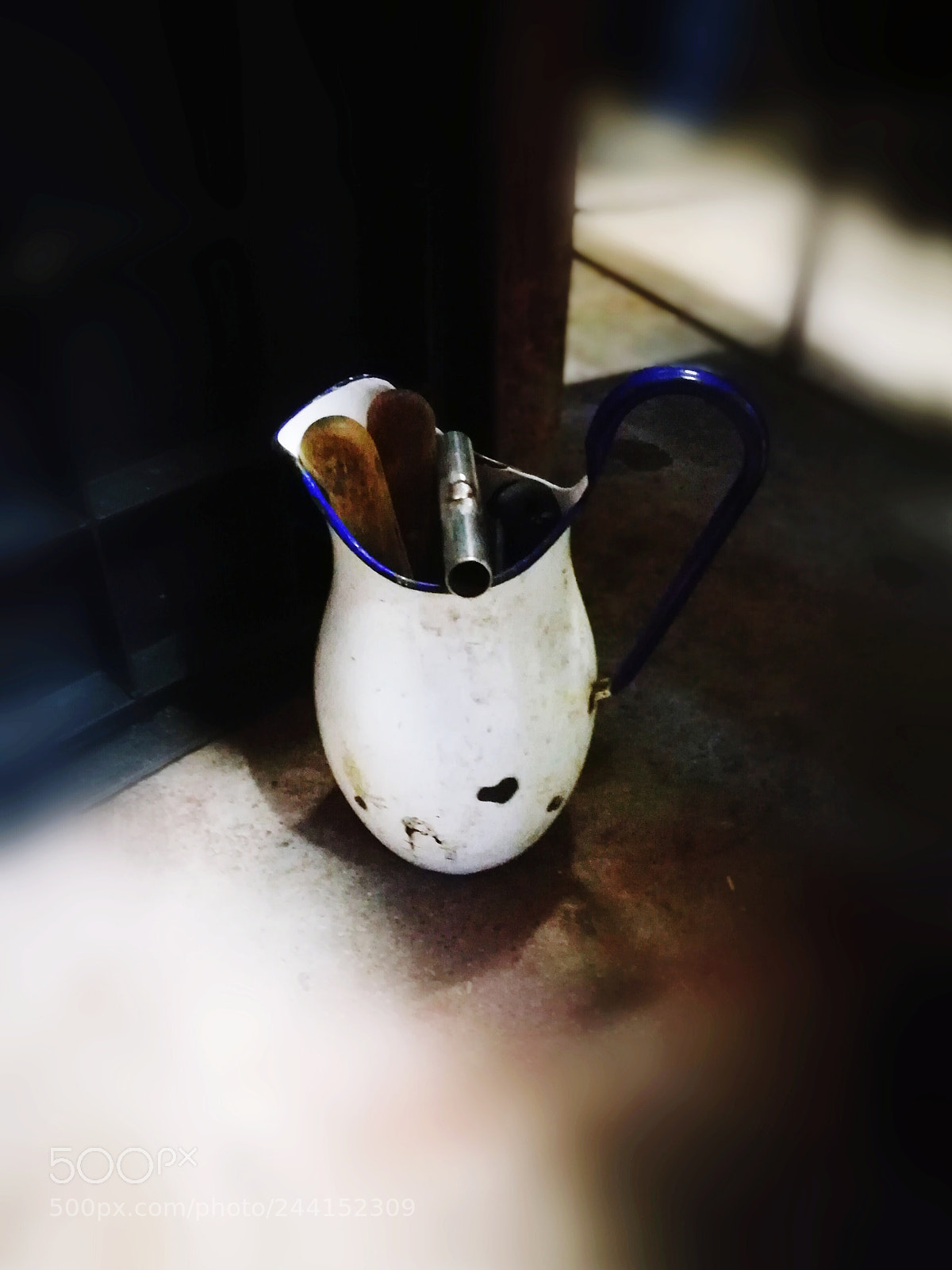 HUAWEI P9 sample photo. Milk jug photography