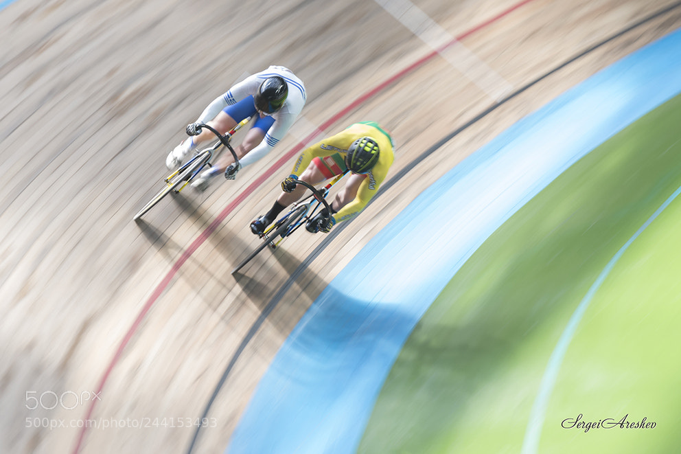 Nikon D4 sample photo. Track cycling photography