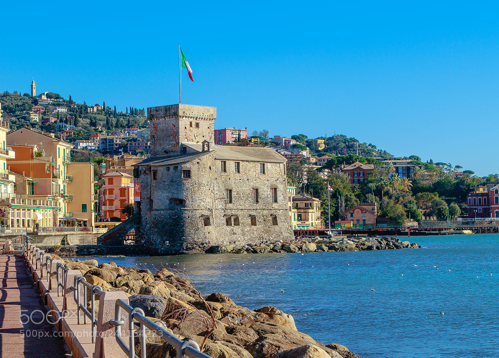 Canon EOS 7D Mark II sample photo. Castello di rapallo photography