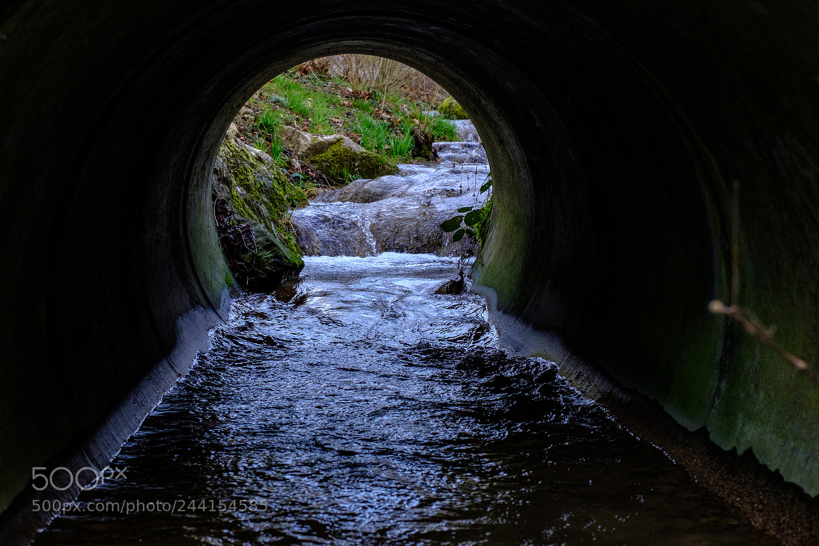 Fujifilm X-Pro2 sample photo. Baden sunday - stream photography