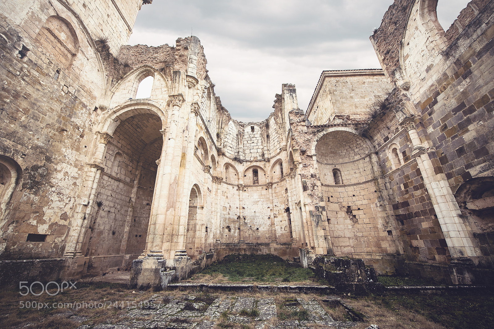 Nikon D610 sample photo. Monasterio san pedro de photography