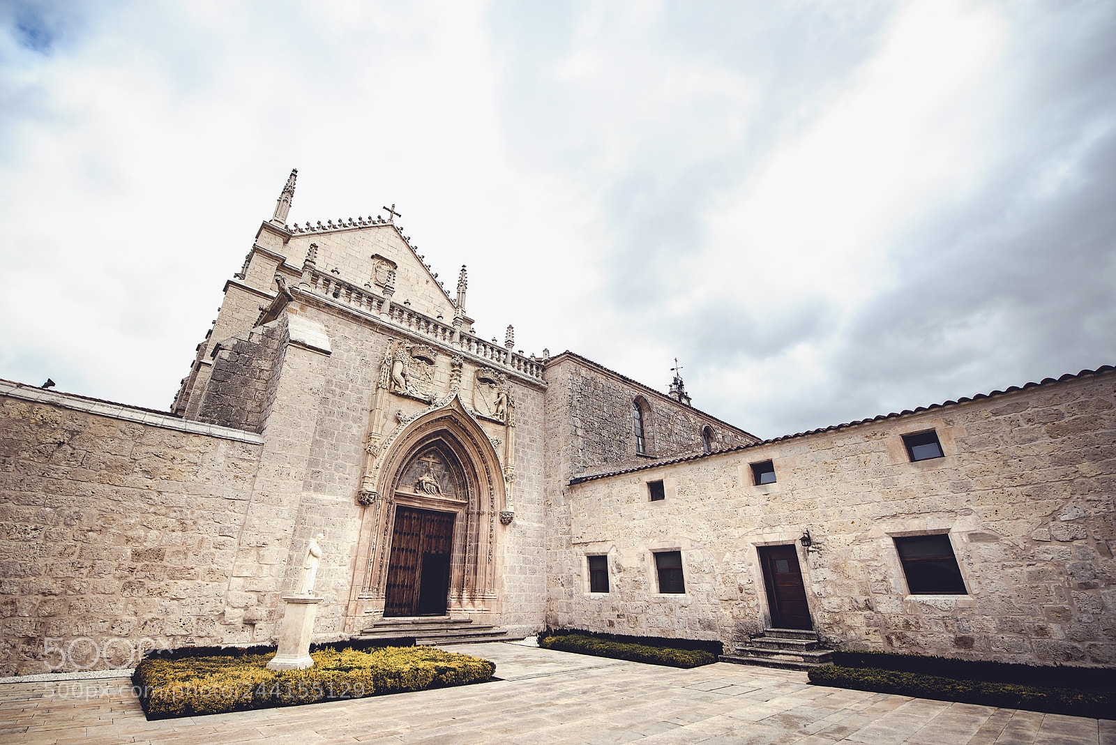Nikon D610 sample photo. Exploring the cartuja de photography