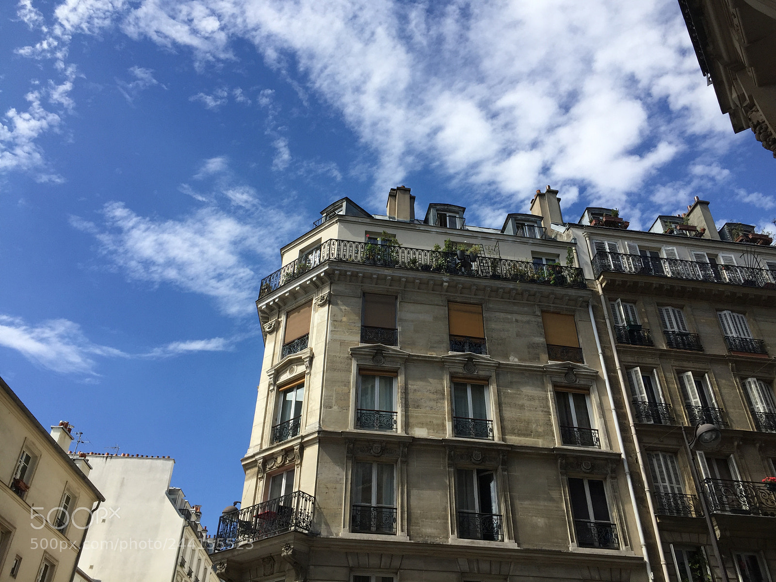 Apple iPhone 6 sample photo. Paris, france photography