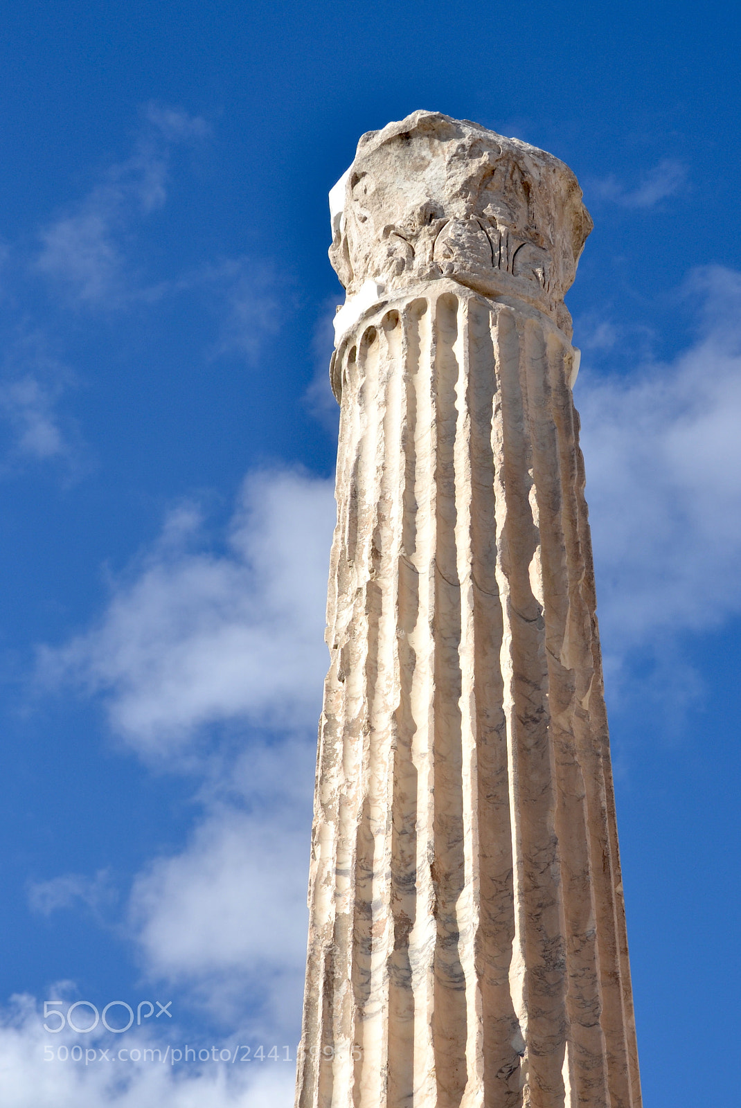 Nikon D3100 sample photo. Corinthian pillar photography