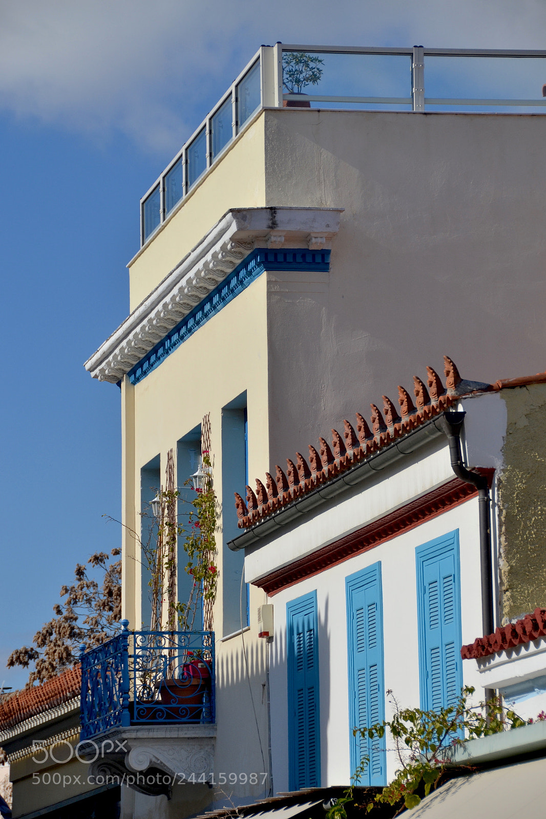 Nikon D3100 sample photo. Athens home - plaka photography