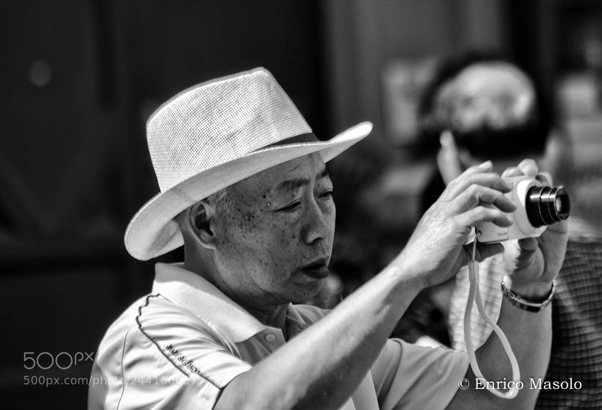 Canon EOS 60D sample photo. Hats in florence photography