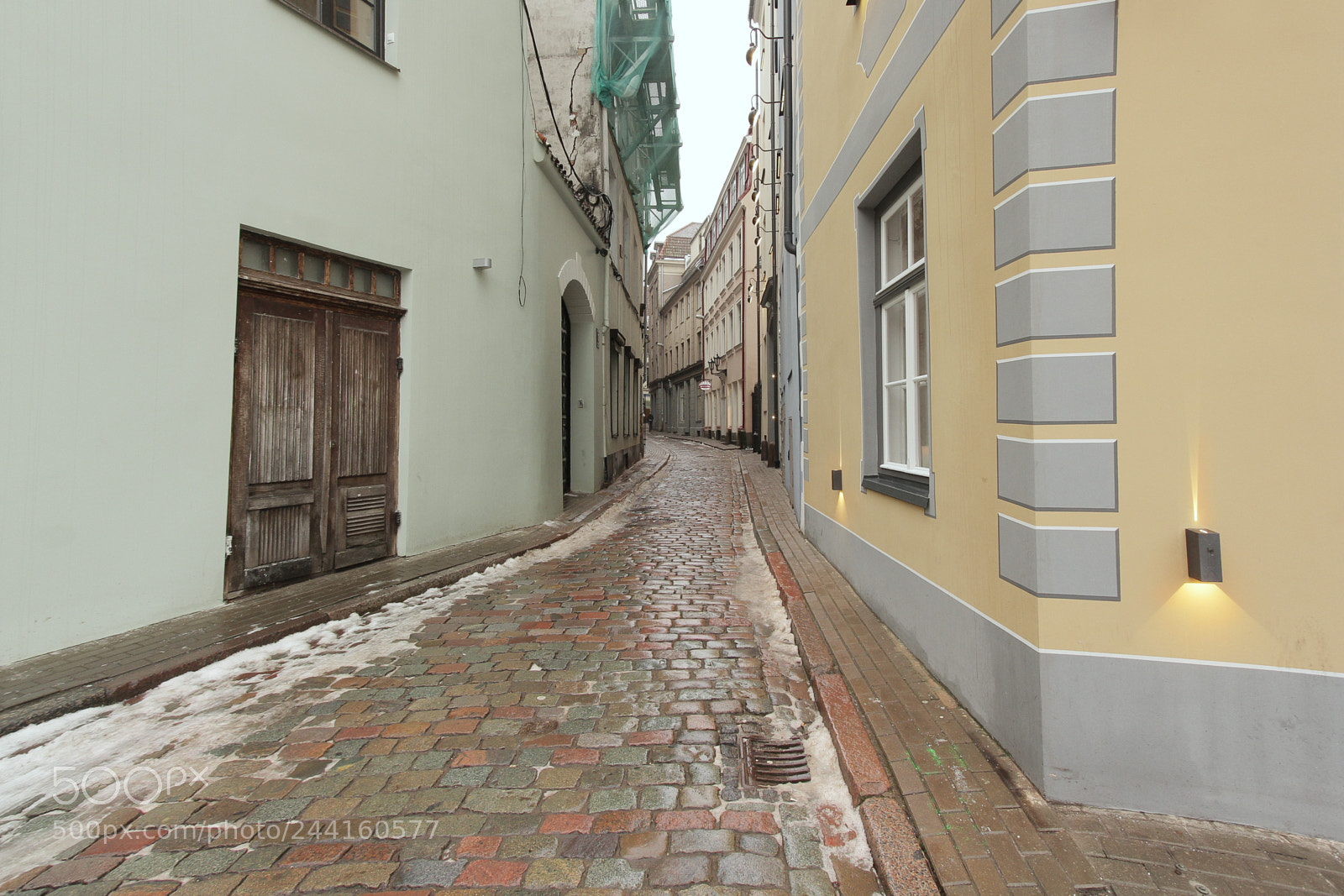 Canon EOS 60D sample photo. In old town photography