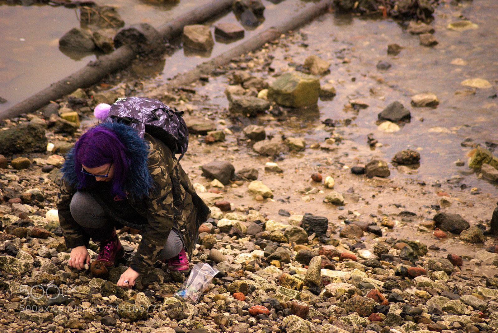 Nikon D60 sample photo. Mudlarkers purple hair photography