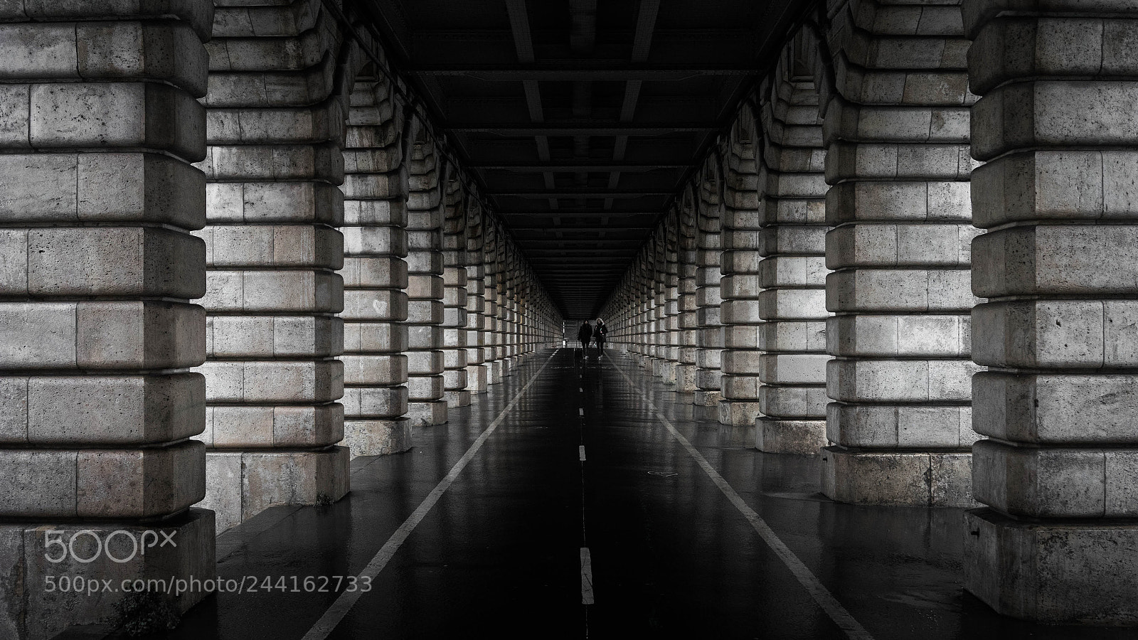 Sony a7 sample photo. Symmetry to the shadows photography